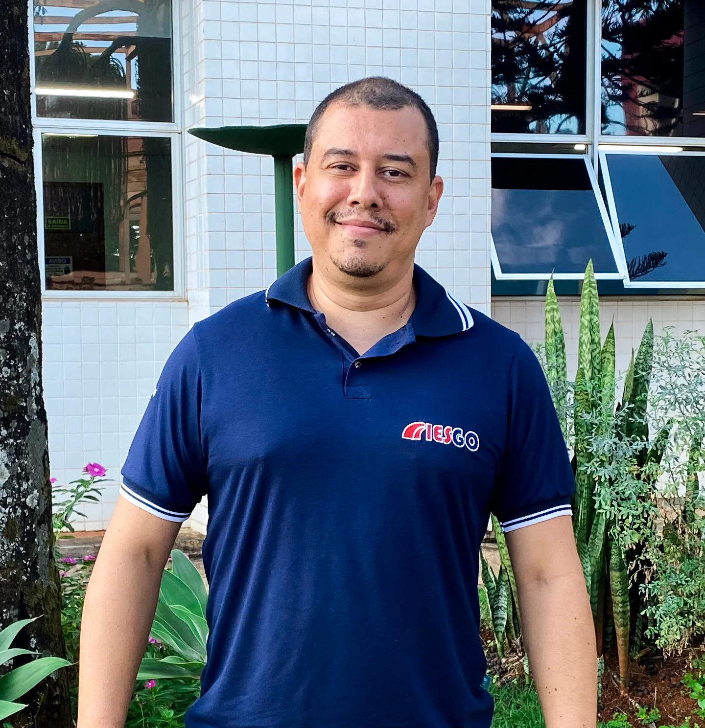 Coordenação do Curso de Sistemas de Informação IESGO — Sandir Campos